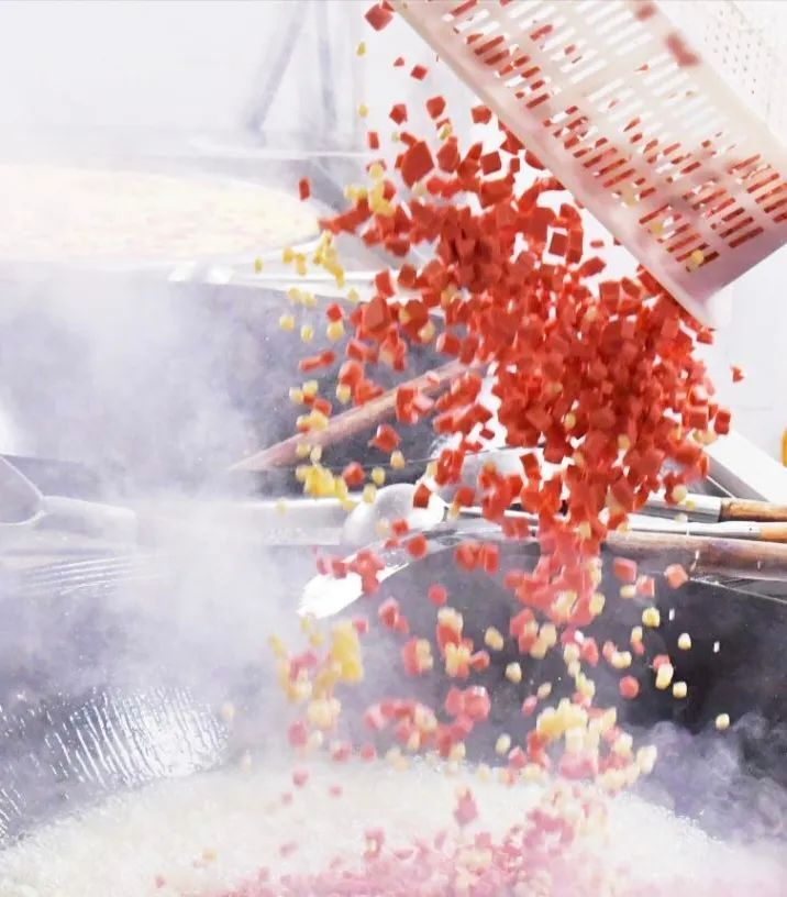 640