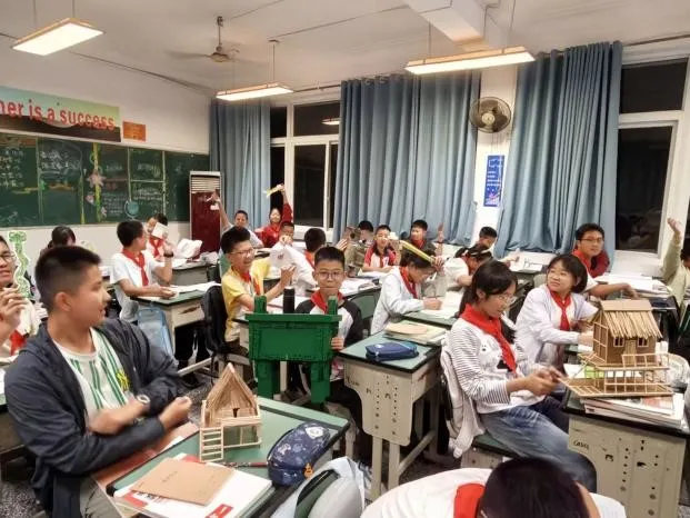 图片1 图片1
